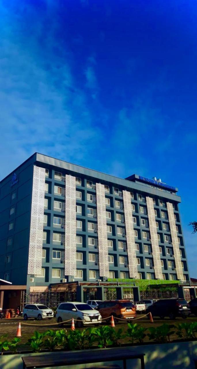 Sm Tower Hotel And Convention Berau Tanjung Redep 外观 照片