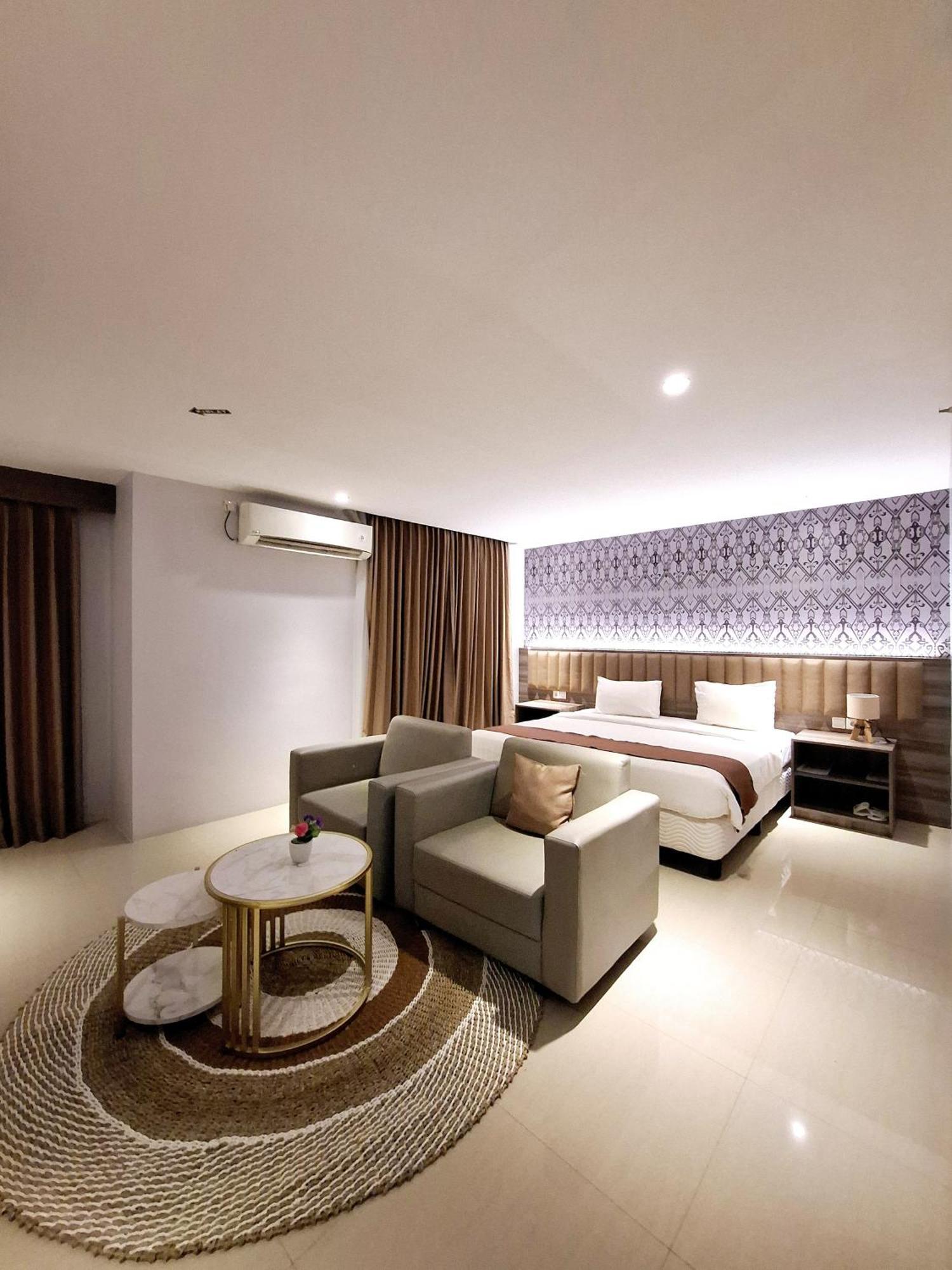 Sm Tower Hotel And Convention Berau Tanjung Redep 外观 照片