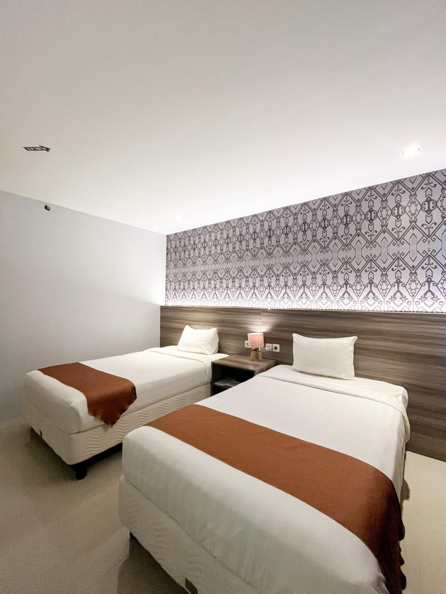 Sm Tower Hotel And Convention Berau Tanjung Redep 外观 照片